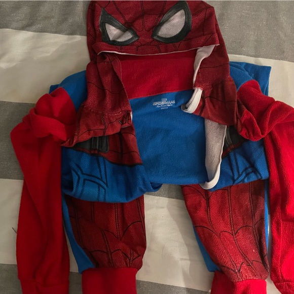 Spider-Man Pajama’s - Picture 1 of 2